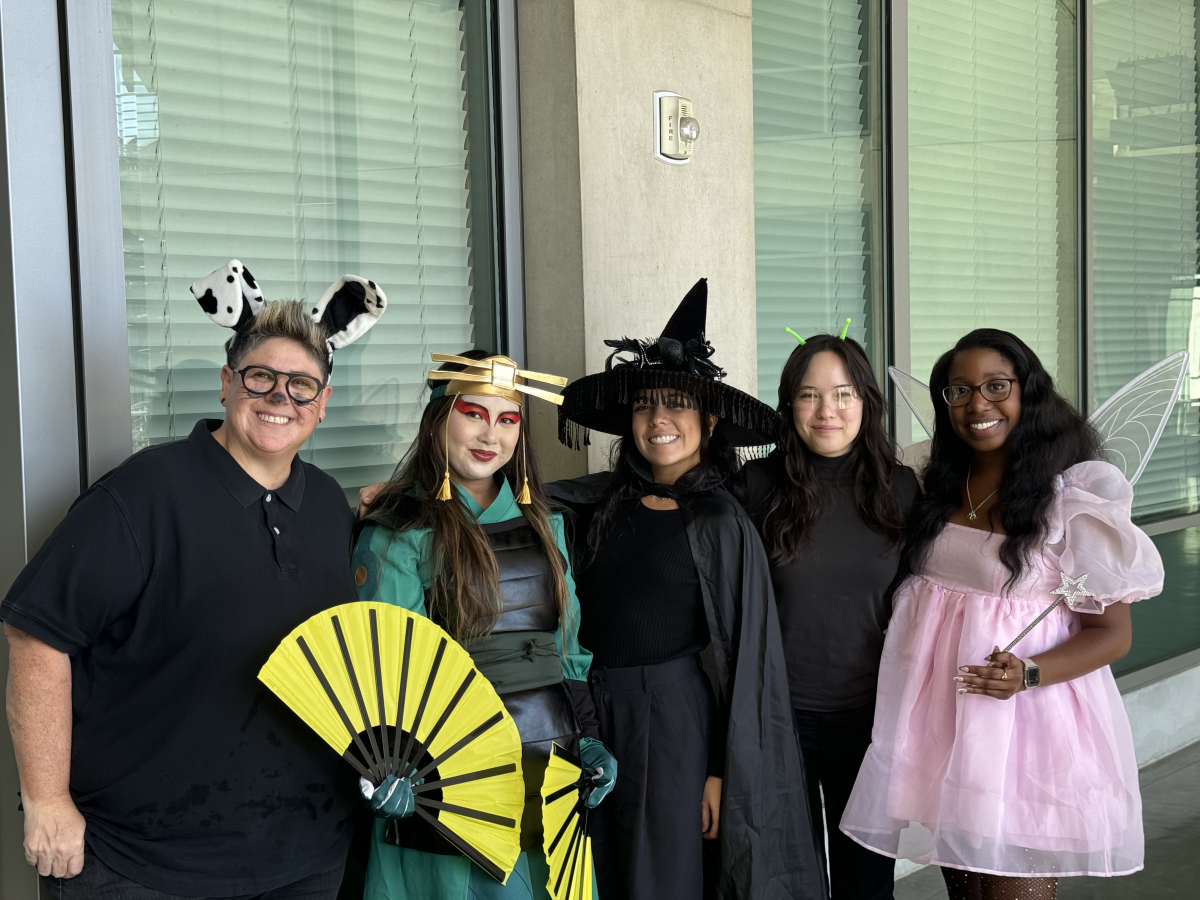 SE Staff in costumes